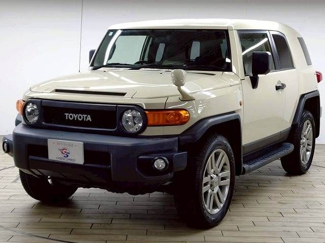 TOYOTA FJ CRUISER 4WD 2018