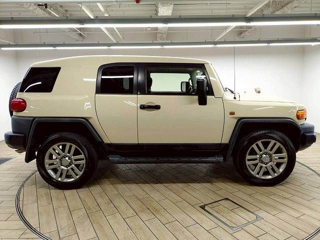 TOYOTA FJ CRUISER 4WD 2018