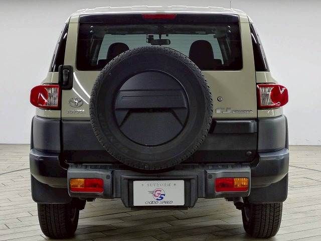 TOYOTA FJ CRUISER 4WD 2018