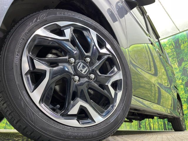 HONDA N BOX CUSTOM 4WD 2019