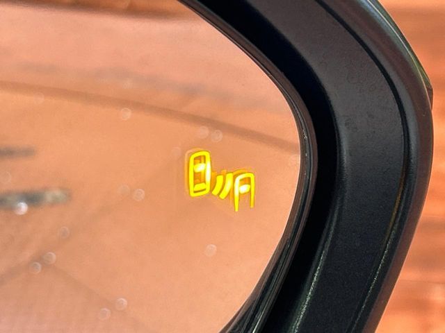 TOYOTA YARIS CROSS HYBRID 2025