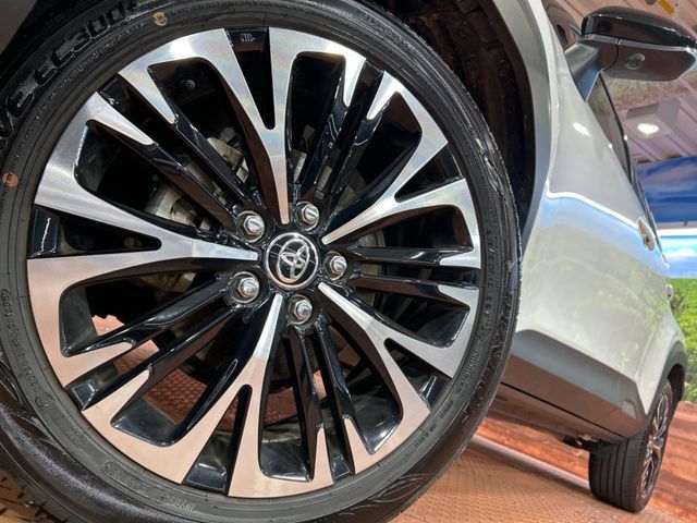 TOYOTA YARIS CROSS HYBRID 2025