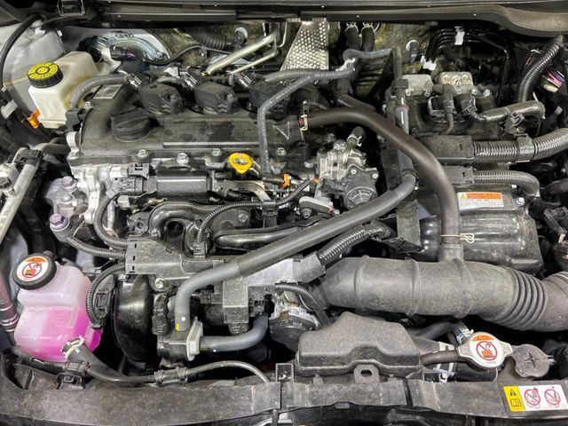 TOYOTA YARIS CROSS HYBRID 2025