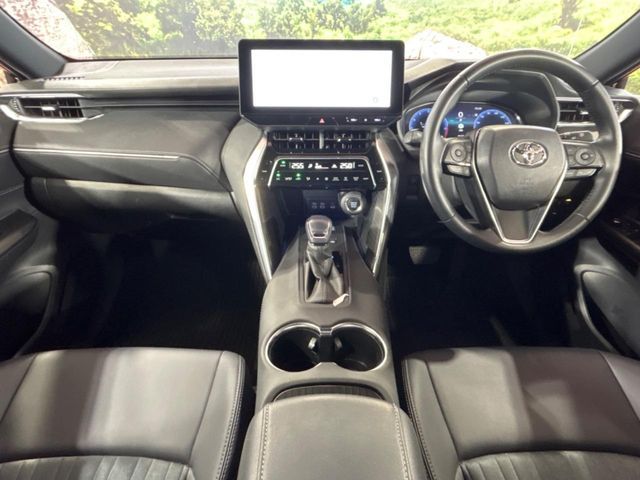 TOYOTA HARRIER 2WD 2025