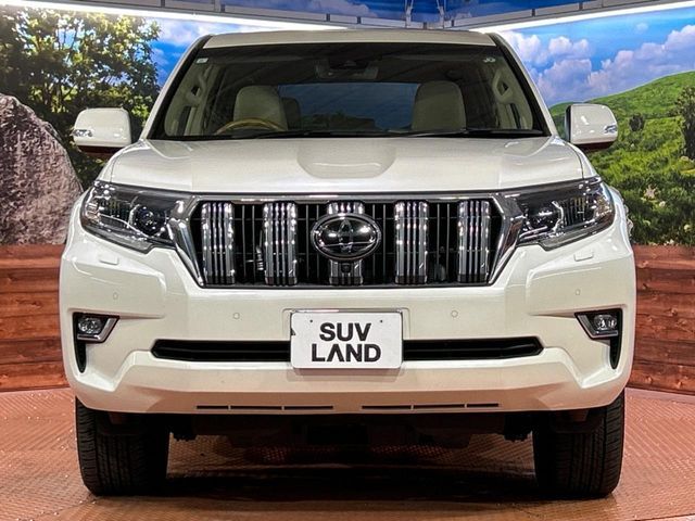 TOYOTA LANDCRUISER PRADO 2023