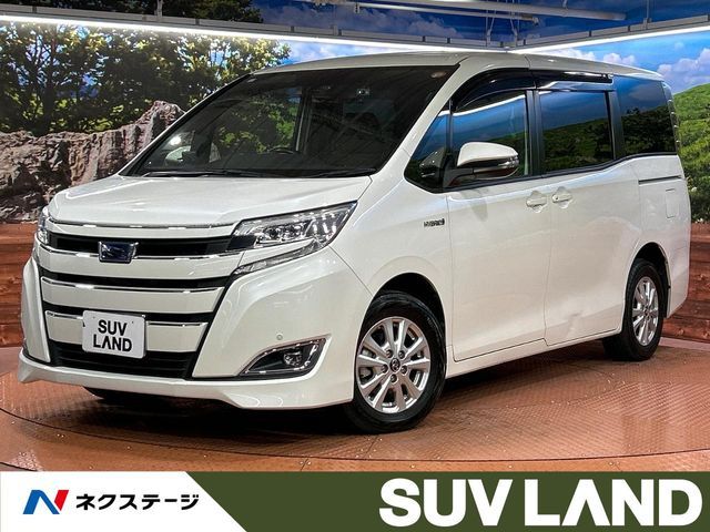 TOYOTA NOAH HYBRID 2017