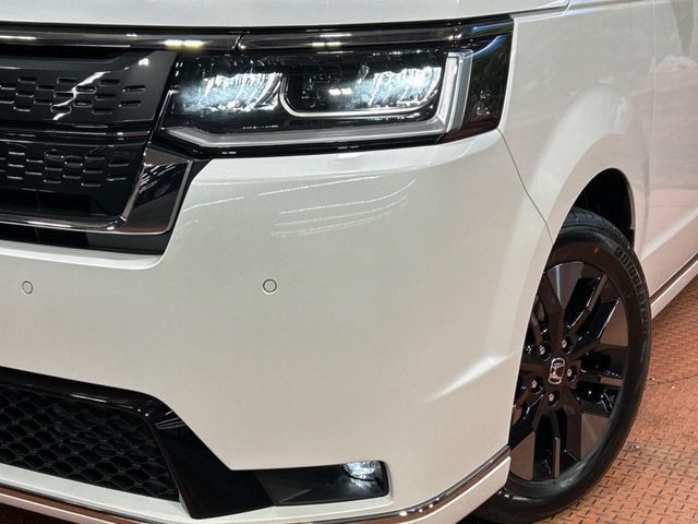 HONDA STEPWAGON e:HEV SPADA 2025