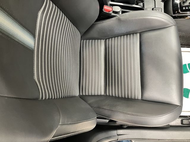 TOYOTA COROLLA FIELDER HYBRID 2019