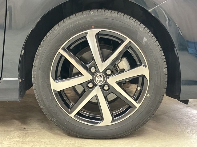 TOYOTA COROLLA FIELDER HYBRID 2019