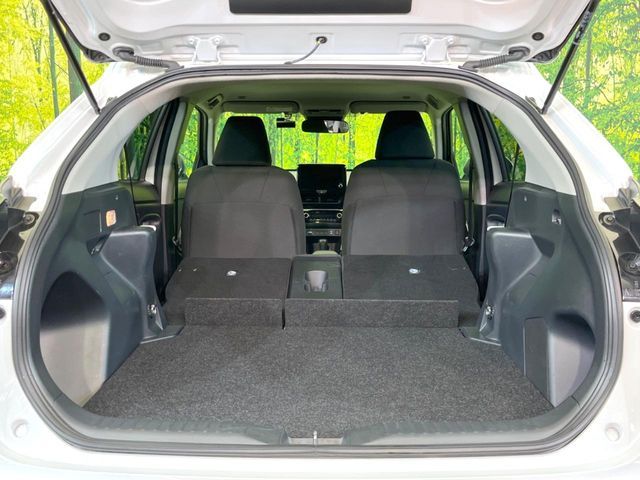 TOYOTA YARIS CROSS 2025