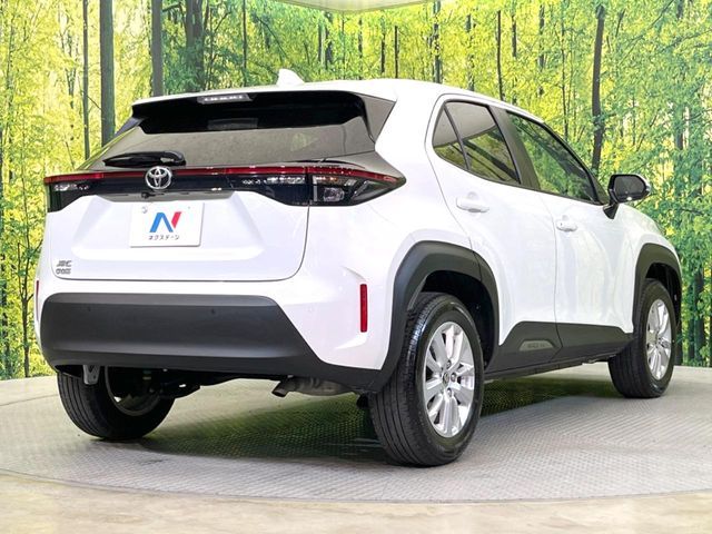 TOYOTA YARIS CROSS 2025