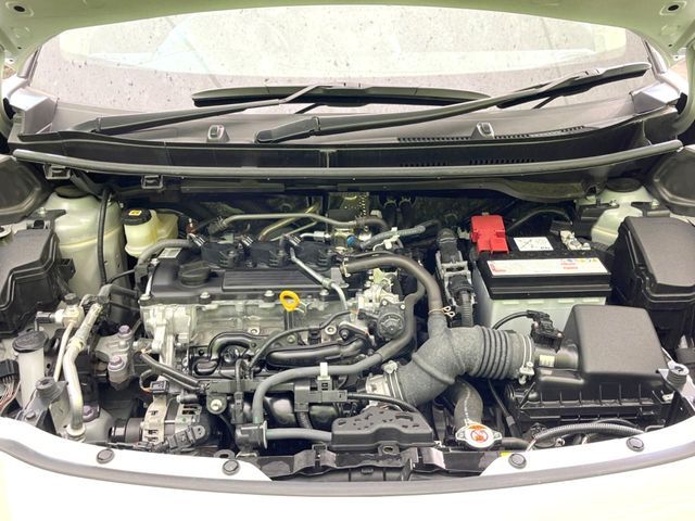 TOYOTA YARIS CROSS 2025