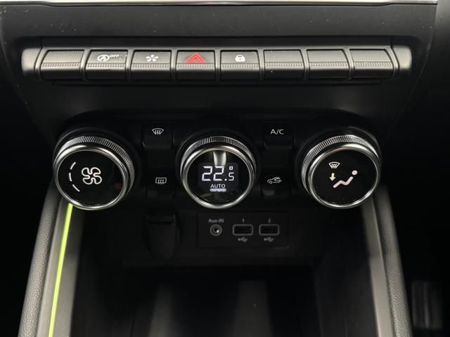 RENAULT RENAULT LUTECIA 2023