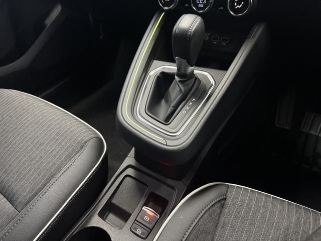 RENAULT RENAULT LUTECIA 2023