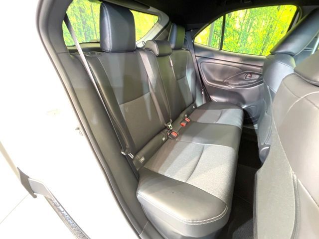 TOYOTA YARIS CROSS HYBRID 2025