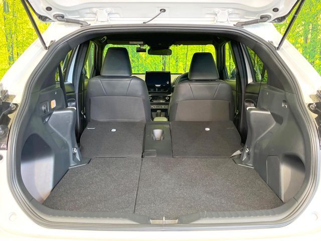 TOYOTA YARIS CROSS HYBRID 2025