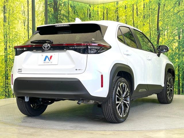 TOYOTA YARIS CROSS HYBRID 2025