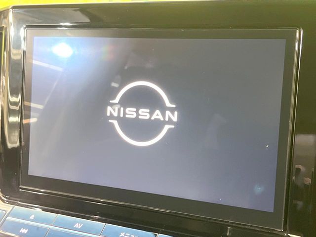 NISSAN ELGRAND 2022