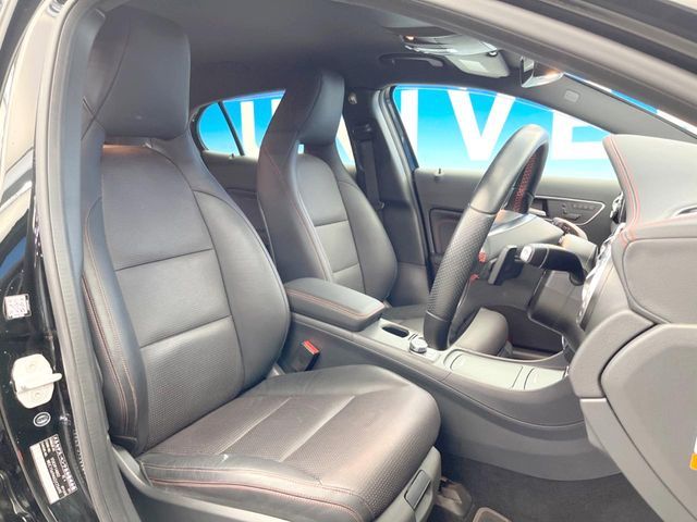 MERCEDES BENZ MERCEDES BENZ GLA class 2015