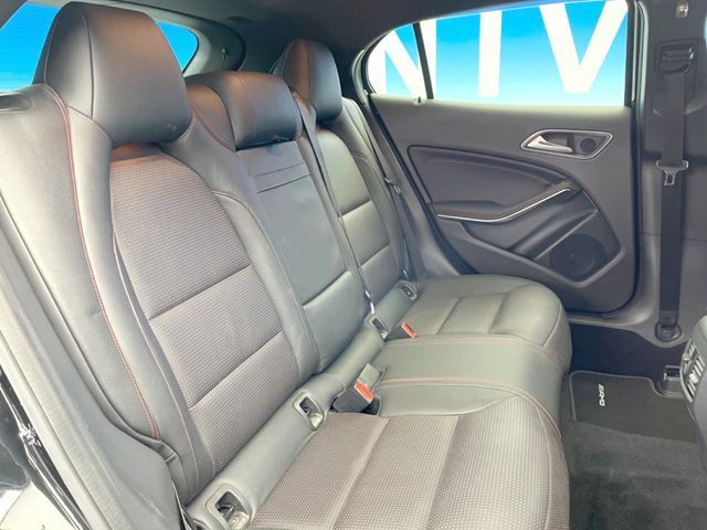 MERCEDES BENZ MERCEDES BENZ GLA class 2015