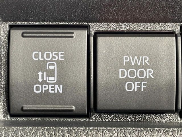 TOYOTA SIENTA HYBRID 2025