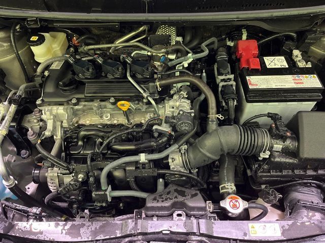 TOYOTA YARIS CROSS 2025