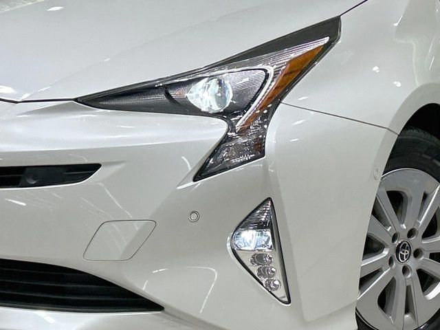 TOYOTA PRIUS 2017