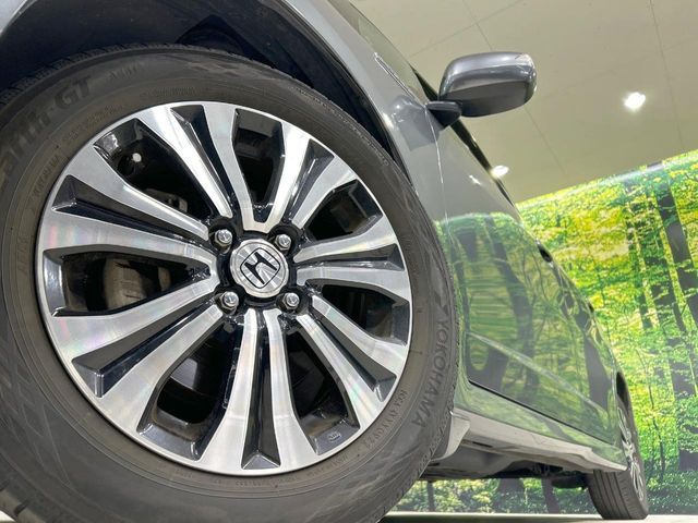 HONDA FIT SHUTTLE HYBRID 2014