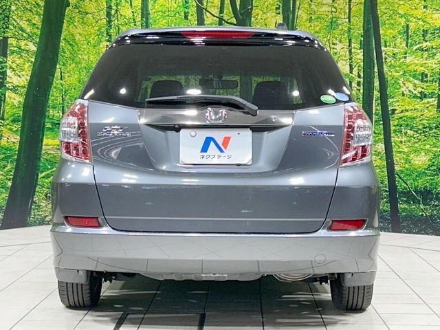 HONDA FIT SHUTTLE HYBRID 2014