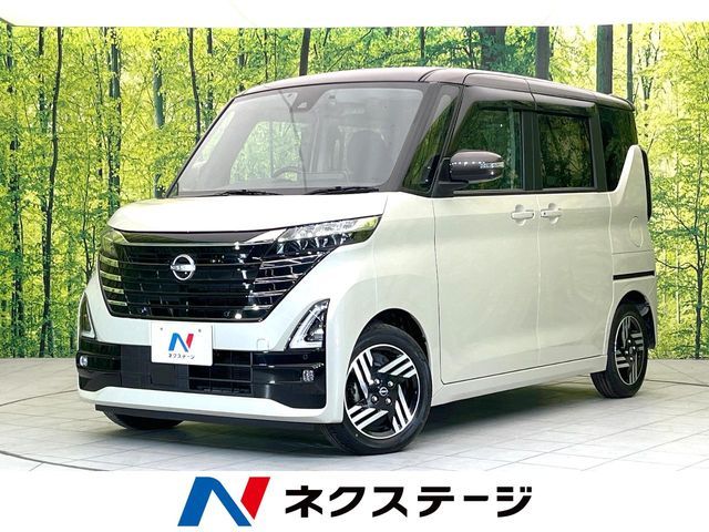 NISSAN ROOX 2023