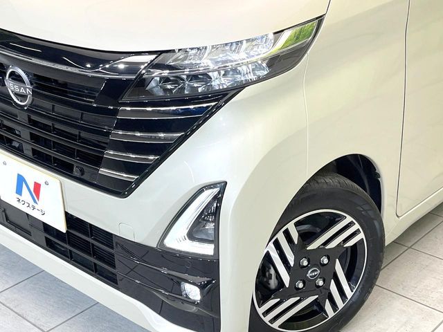 NISSAN ROOX 2023