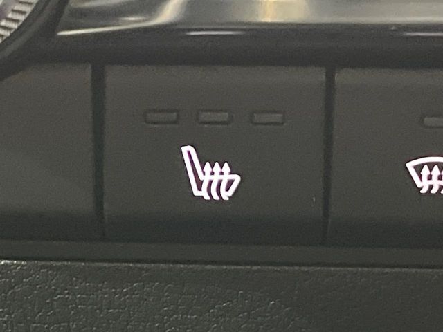 MAZDA MAZDA3 SEDAN 2023