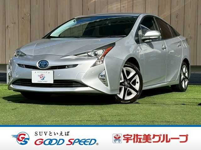 TOYOTA PRIUS 2018