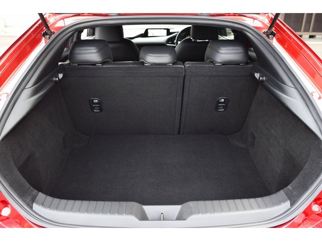 MAZDA MAZDA3 FASTBACK 2023