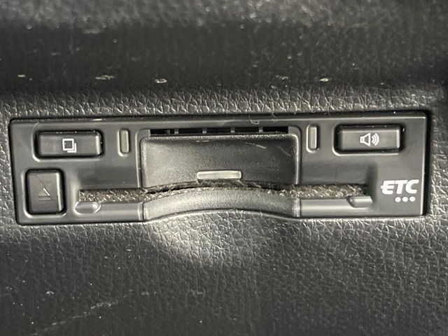 TOYOTA SIENTA HYBRID 2023