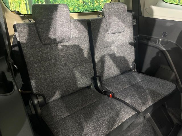 TOYOTA SIENTA HYBRID 2023