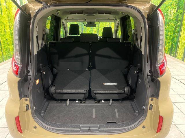 TOYOTA SIENTA HYBRID 2023