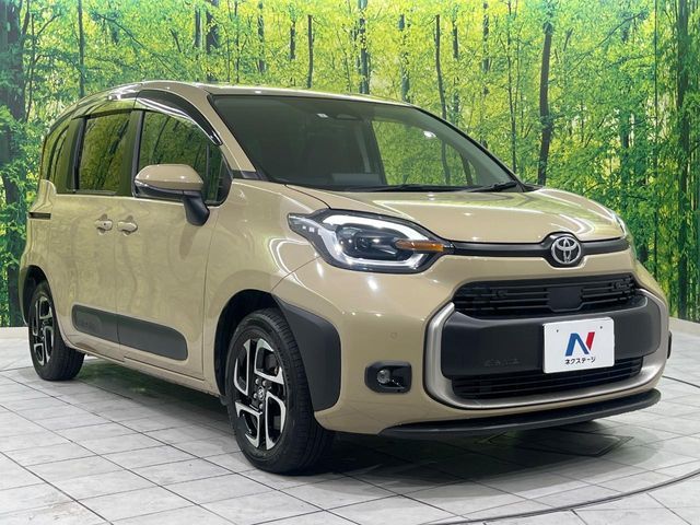 TOYOTA SIENTA HYBRID 2023