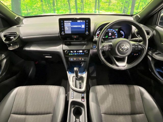 TOYOTA YARIS CROSS HYBRID 2022