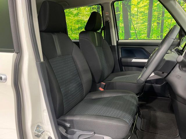 TOYOTA ROOMY 4WD 2024