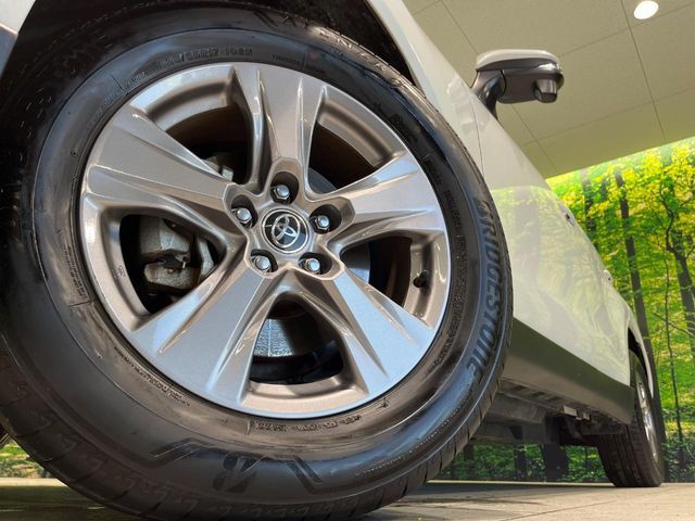 TOYOTA HARRIER 4WD 2023