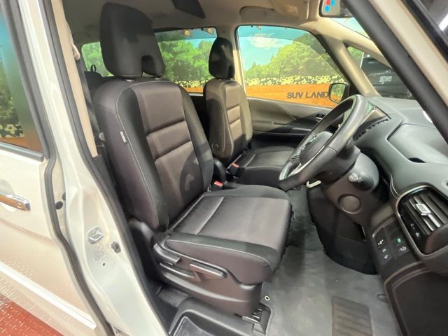 NISSAN SERENA  S-HYBRID 2018