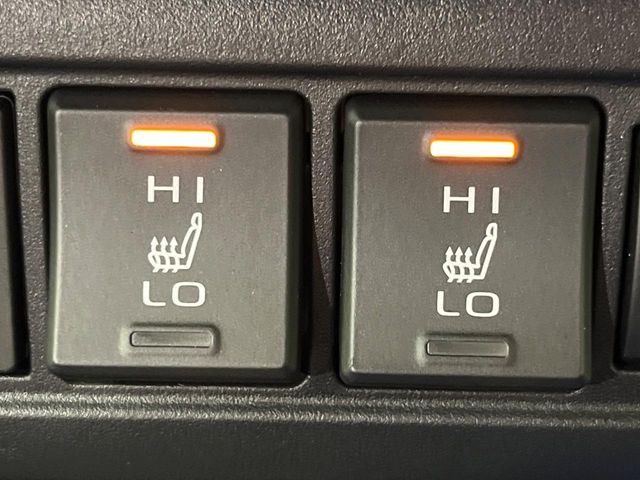 TOYOTA COROLLA CROSS HYBRID 2024