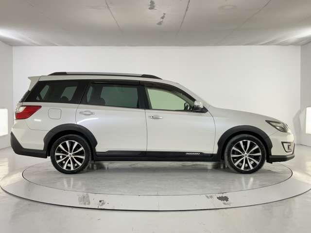 SUBARU EXIGA CROSSOVER 7 2016