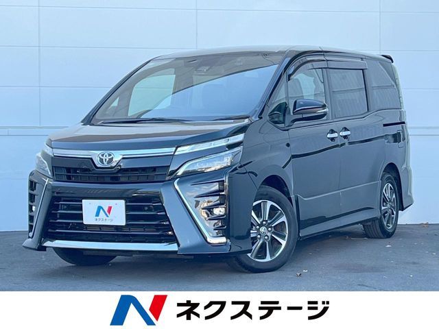 TOYOTA VOXY 2020