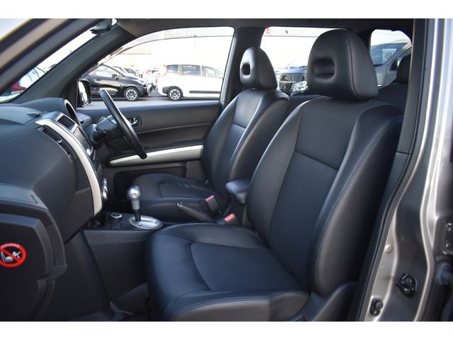 NISSAN X-TRAIL 4WD 2012