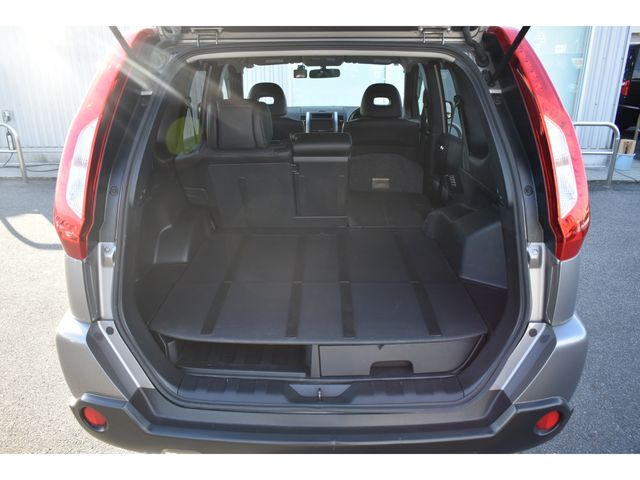 NISSAN X-TRAIL 4WD 2012