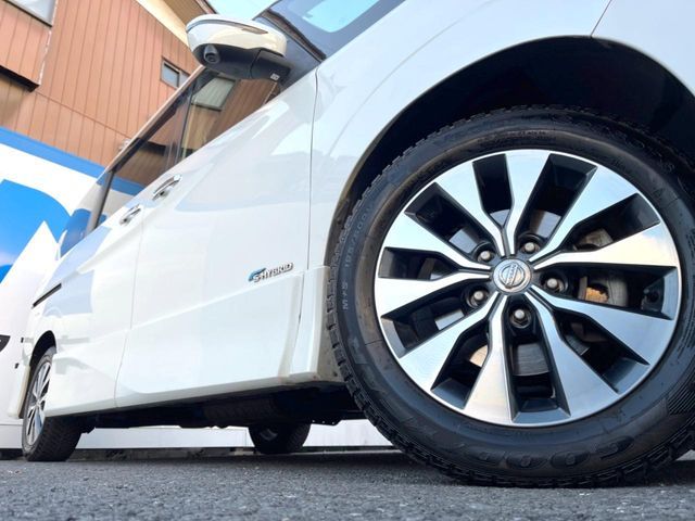 NISSAN SERENA  S-HYBRID 2017