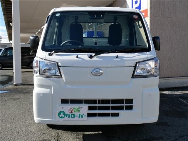 DAIHATSU HIJET truck 4WD 2025