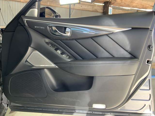 NISSAN SKYLINE HYBRID 2021